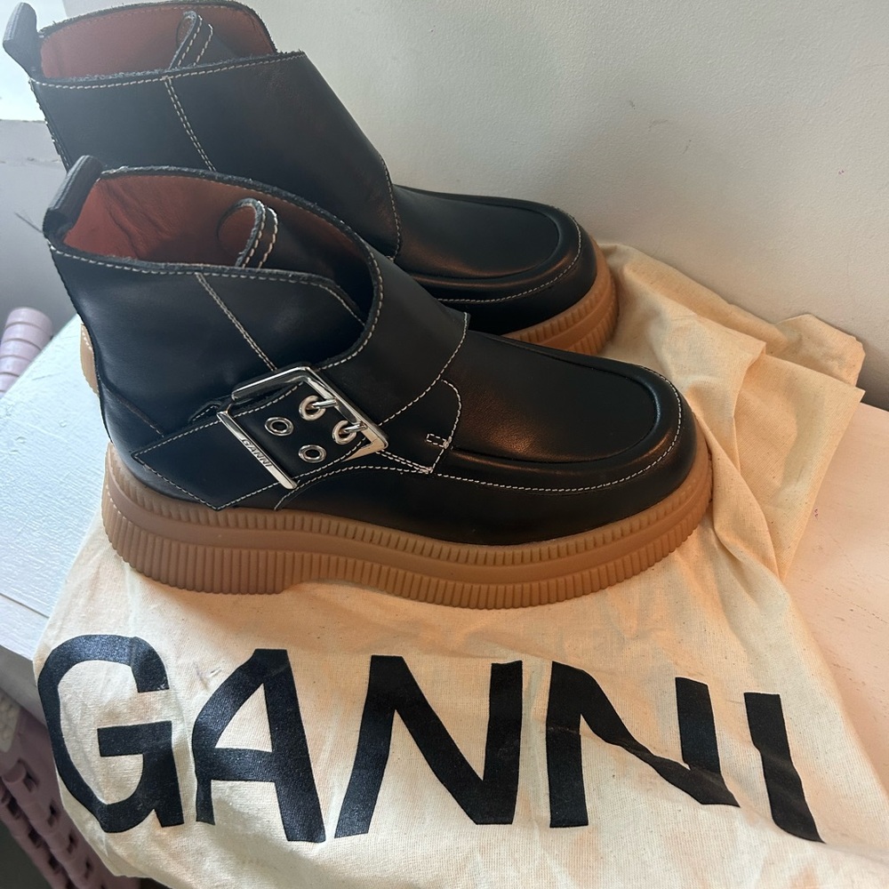Ganni Black and Brown Platform Boots with Moc-Toe Design